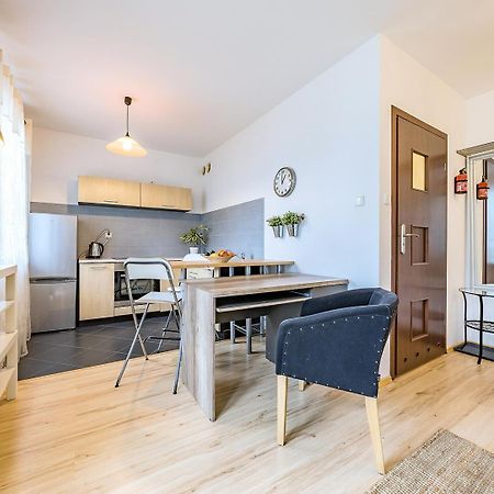 Apartament Z Balkonem I Bezplatnym Parkingiem Danzig Exterior foto